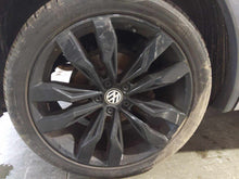 Load image into Gallery viewer, Wheel Rim Volkswagen Tiguan 2021 - NW725132
