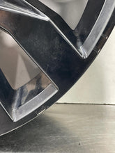 Load image into Gallery viewer, Wheel Rim Volkswagen Tiguan 2021 - NW725133
