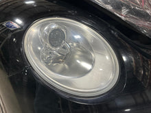 Load image into Gallery viewer, HEADLIGHT LAMP ASSEMBLY Volkswagen Beetle 06 07 08 09 10 Right - NW727503
