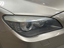 Load image into Gallery viewer, HEADLIGHT LAMP ASSEMBLY 740i 740il 750 HYBRID 750i 750il 09-12 Right - NW728913
