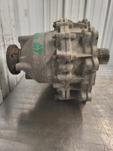 Load image into Gallery viewer, TRANSFER CASE ML320 ML350 ML550 E320 E350 GL450 06 07 08 09 - 12 - NW729427
