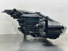 Load image into Gallery viewer, Headlight Lamp Assembly  INFINITI QX60 2020 - NW729547

