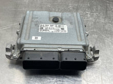Load image into Gallery viewer, ECU ECM Computer  MERCEDES GLA-CLASS 2021 - NW729949

