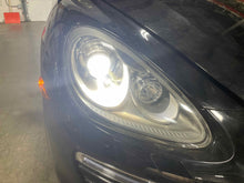 Load image into Gallery viewer, HEADLIGHT LAMP ASSEMBLY Porsche Cayenne 11 12 13 14 Right - NW731919
