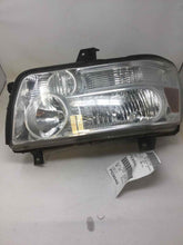 Load image into Gallery viewer, Headlight Lamp Assembly  INFINITI QX56 2004 - NW102822
