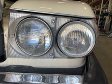 Load image into Gallery viewer, HEADLIGHT LAMP ASSEMBLY 560 560 SEL 560SL 86 87 88 89 Left - NW677580
