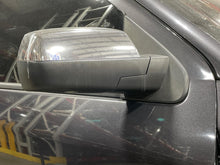 Load image into Gallery viewer, [INVENTORYCAR_YEAR_MAKE_MODEL] SIDE VIEW DOOR MIRROR Right - NW732928
