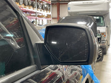 Load image into Gallery viewer, [INVENTORYCAR_YEAR_MAKE_MODEL] SIDE VIEW DOOR MIRROR Right - NW732928
