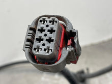 Load image into Gallery viewer, [INVENTORYCAR_YEAR_MAKE_MODEL] TAIL LIGHT LAMP ASSEMBLY Right - NW733007
