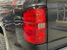 Load image into Gallery viewer, [INVENTORYCAR_YEAR_MAKE_MODEL] TAIL LIGHT LAMP ASSEMBLY Left - NW733008
