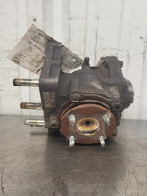 Load image into Gallery viewer, TRANSFER CASE Toyota Rav4 06 07 08 09 10 11 12 - NW733465
