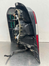 Load image into Gallery viewer, TAIL LIGHT LAMP ASSEMBLY Toyota Highlander 04 05 06 07 Right - NW734996
