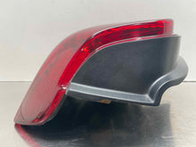 Load image into Gallery viewer, TAIL LIGHT LAMP ASSEMBLY Toyota Highlander 04 05 06 07 Right - NW734996

