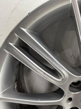 Load image into Gallery viewer, Wheel Rim  BMW 335I 2011 - NW735898
