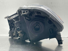 Load image into Gallery viewer, HEADLIGHT LAMP ASSEMBLY Nissan Versa 07 08 09 10 11 12 Right - NW736931
