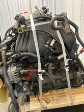 Load image into Gallery viewer, Engine Motor Chevrolet Colorado 2005 - NW737340
