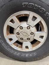 Load image into Gallery viewer, [INVENTORYCAR_YEAR_MAKE_MODEL] WHEEL RIM 15x7 ALUM 15x7, 6 lug, 5-1/2" - NW737546
