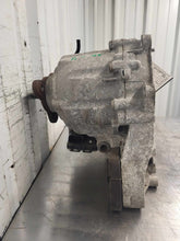 Load image into Gallery viewer, TRANSFER CASE 228I 320i 328D 328i 328I GT 335i 335i GT 428i 435i 12-15 - NW737185
