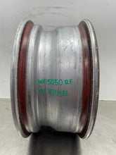 Load image into Gallery viewer, WHEEL 300E 420 350 560SEC 560SEL 16x6.5 88 89 90 91 - NW739227
