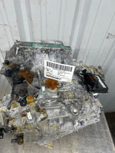 Load image into Gallery viewer, Transmission Honda HR-V 2025 - NW741101
