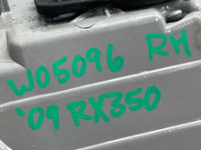 Load image into Gallery viewer, OUTER TAIL LIGHT LAMP Lexus RX330 RX350 04 05 06 07 08 09 Right - NW743110
