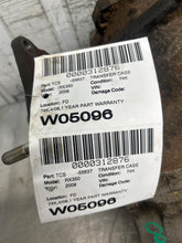 Load image into Gallery viewer, TRANSFER CASE Highlander RX330 RX350 01 02 03 04 - 08 - NW743278
