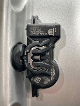 Load image into Gallery viewer, WHEEL RIM Renegade 15 16 17 18 17x7 ALUM 17x7, 5 lug, 110mm - NW746526
