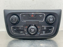 Load image into Gallery viewer, Temperature Controls Jeep Compass 2020 - NW748031
