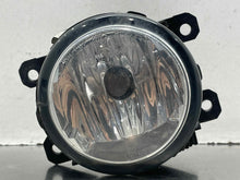 Load image into Gallery viewer, [INVENTORYCAR_YEAR_MAKE_MODEL] FOG LAMP LIGHT Bumper Mounted - NW748175
