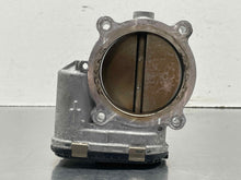 Load image into Gallery viewer, Throttle Body  FORD F350SD PICKUP 2022 - NW751866
