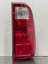 Load image into Gallery viewer, TAIL LIGHT LAMP ASSEMBLY F250SD Pickup F350SD Pickup 08-16 Right - NW751977
