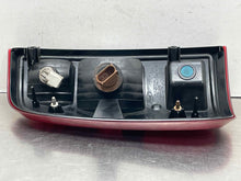 Load image into Gallery viewer, TAIL LIGHT LAMP ASSEMBLY F250SD Pickup F350SD Pickup 08-16 Right - NW751977
