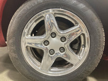 Load image into Gallery viewer, Wheel Rim Chevrolet Camaro 2001 - NW752890
