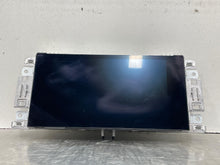 Load image into Gallery viewer, Info-Gps Screen  AUDI Q3 2020 - NW754787

