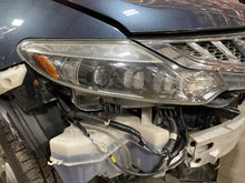 Load image into Gallery viewer, HEADLIGHT LAMP ASSEMBLY Murano Murano Cross Cabriolet 11-14 Right - NW755300
