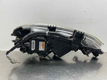 Load image into Gallery viewer, HEADLIGHT LAMP ASSEMBLY Murano Murano Cross Cabriolet 11-14 Right - NW755300
