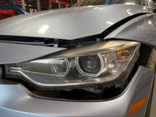 Load image into Gallery viewer, HEADLIGHT LAMP ASSEMBLY 320i 328D 328i 335i Active 3 12-15 Left - NW755939
