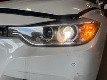 Load image into Gallery viewer, HEADLIGHT LAMP ASSEMBLY 320i 328D 328i 335i Active 3 12-15 Left - NW756286
