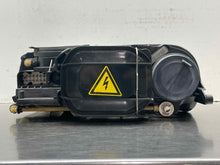 Load image into Gallery viewer, HEADLIGHT LAMP ASSEMBLY Volkswagen Touareg 04 05 06 07 Right - NW757378
