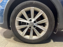 Load image into Gallery viewer, Wheel Rim Volkswagen Golf 2017 - NW757796
