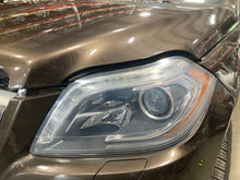 Load image into Gallery viewer, HEADLIGHT LAMP ASSEMBLY Gl350 Gl450 Gl550 GL63 AMG 13-16 Left - NW759224
