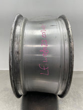 Load image into Gallery viewer, Wheel Rim Chevrolet Corvette 2005 - NW762873
