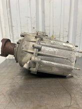 Load image into Gallery viewer, TRANSFER CASE Jeep Wrangler 12 13 14 15 16 17 18 - NW765219
