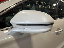 Load image into Gallery viewer, Side View Door Mirror Lincoln MKC 2019 - NW765527
