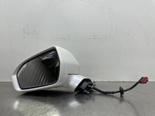 Load image into Gallery viewer, Side View Door Mirror Lincoln MKC 2019 - NW765527
