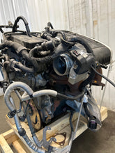 Load image into Gallery viewer, Engine Motor Volkswagen Touareg 2014 - NW765286
