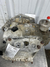 Load image into Gallery viewer, AUTOMATIC TRANSMISSION Volkswagen Beetle 06 07 08 09 10 - NW769458
