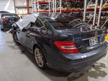Load image into Gallery viewer, Carrier Assembly  MERCEDES C-CLASS 2012 - NW208139
