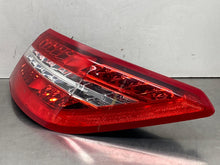 Load image into Gallery viewer, OUTER TAIL LIGHT LAMP E300 E350 E400 E550 E63 10 11 12 13 Right - NW773873
