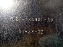 Load image into Gallery viewer, Radio  THUNDERBIRD 2003 - NW774875

